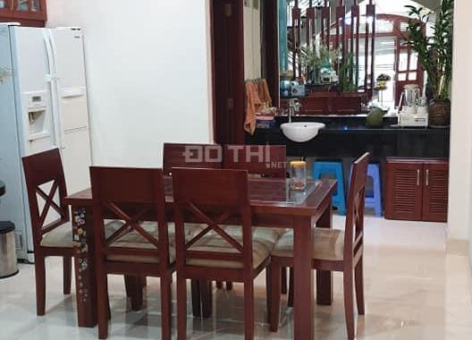 Bán nhà 48m2 Nguyễn Văn Trỗi, giáp sân bay, 3 tầng, giá 10 tỷ TL