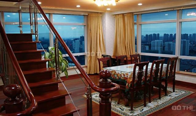 0949333811, bán penthouse Phú Mỹ Hưng 350m2 view 360 độ nhìn PMH và Q.1, giá tốt bán nhanh 12 tỷ