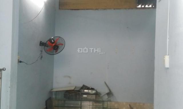 Bán gấp nhà cấp 4, 60m2, hẻm 4m, số 266 Tôn Đản, P. 8, Q. 4