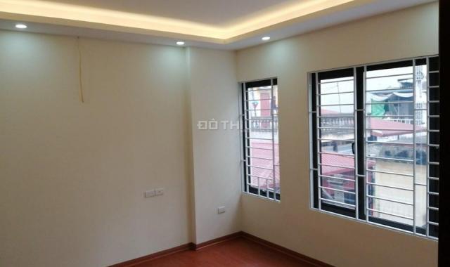 Bán gấp nhà Phú Đô, ngõ thông, 42m2 x 3 tầng, giá 3.1 tỷ. LH 0846223345