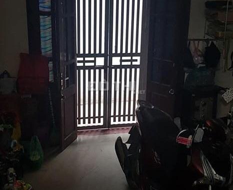 Bán nhà view hồ Linh Đàm, DT 32m2 x 4 tầng ở Nguyễn Hữu Thọ, Hoàng Mai, giá rẻ