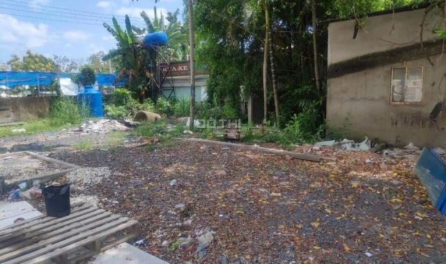 Cho thuê 600m2 đất làm kho xưởng bãi xe đường Nguyễn Văn Linh - giá 20tr/tháng