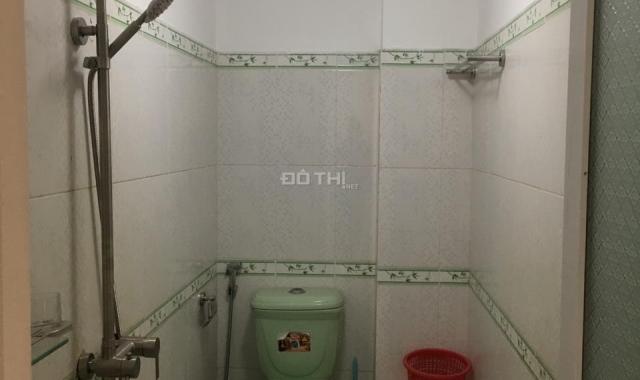 Gia đình cần bán nhà Hữu Hòa, gần hồ Hữu Hòa, 35m2, 4T, đủ nội thất, cách đường ô tô 30m, 1,7 tỷ