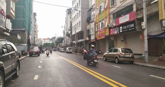 Bán nhà mặt phố Nam Đồng, Hồ Đắc Di - Kinh doanh sầm uất thuê 30tr/tháng, LH: 0989.558.524