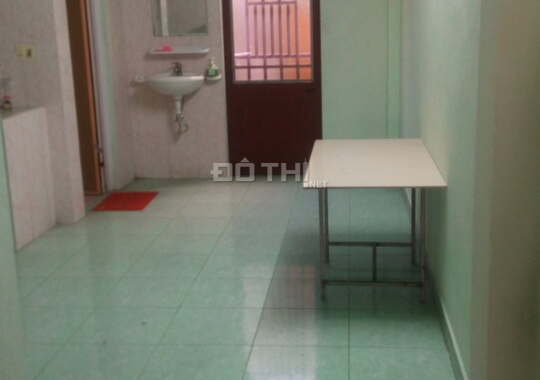 Cho thuê nhà cấp 4 có 2 phòng ngủ đường Hà Huy Giáp, giá 8 triệu/tháng, gần Lương Nhữ Hộc