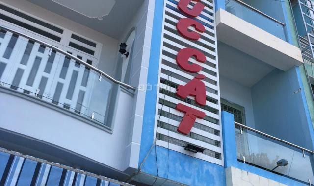 Bán khách sạn 3 lầu mặt tiền đường Lý Hồng Thanh, Cái Khế, DT 100m2, có 12 phòng, giá bán 11.5 tỷ