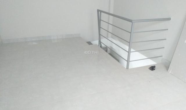 Cho thuê phòng mới xây chưa ai ở 3x4m, 1 lầu đúc số 35 đường 75, Tân Phong, giá 5tr/th 