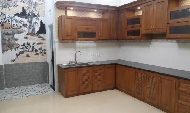 Chính chủ bán căn nhà 80m2 còn mới 1 trệt, 3 lầu đường tô vô tận nhà tại Phạm Văn Đồng, Thủ Đức