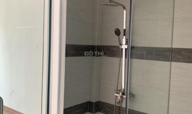 Tôi bán nhà Khương Hạ mới, cầu Khương Đình 38m2 x 5T 4 PN, ở và KD nhỏ, ô tô cách chỉ 40m, 3,75 tỷ