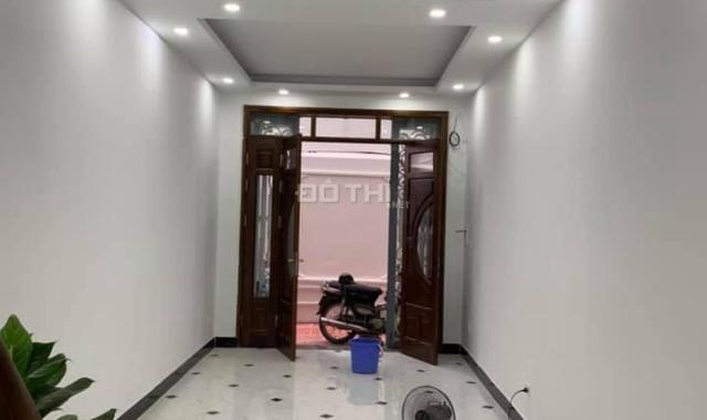 Hot, nhà 5 tầng 33m2 gần trường cấp 3 Lê Lợi, Hà Đông. Giá chỉ 2,3 tỷ, LH 0328184861