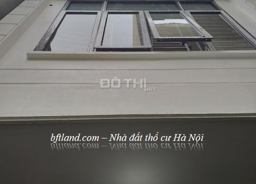 Bán nhà xây mới 32m2 x 5T, gần chợ Hà Đông, về ở ngay, 2.3 tỷ, 0963343833 (ảnh thật)