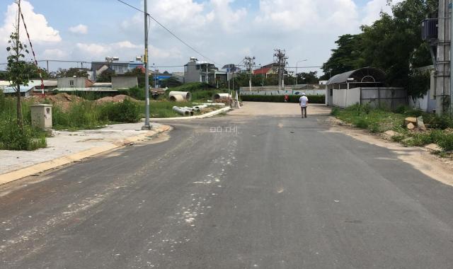 Bán đất đường Nguyễn Thị Tồn, ngay KCN Pouchen, sổ đỏ, sang tên ngay. DT: 64m2, giá bán 1 tỷ 650tr