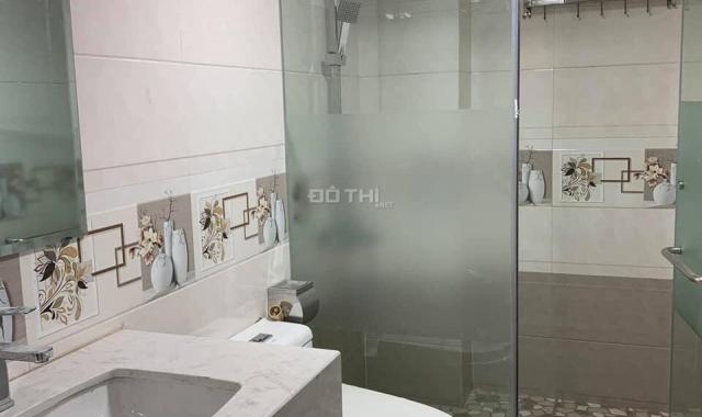 Bán gấp nhà đường Đại Mỗ, 38m2, 4 tầng, 4PN, đường ô tô đi 6m, cách nhà 30m, giá: 2.1 tỷ