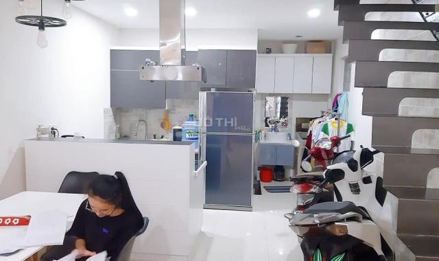 Bán nhà giá rẻ 4x12m, 2 lầu tặng nội thất 4.9 tỷ Nguyễn Văn Đậu, Bình Thạnh
