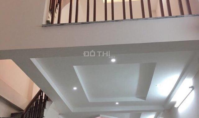 Bán nhà mới xây 4 tầng, 1,95 tỷ ngã tư Quang Tiến - Đại Mỗ - Nam Từ Liêm, DT 36m2. LH 090.222.6033