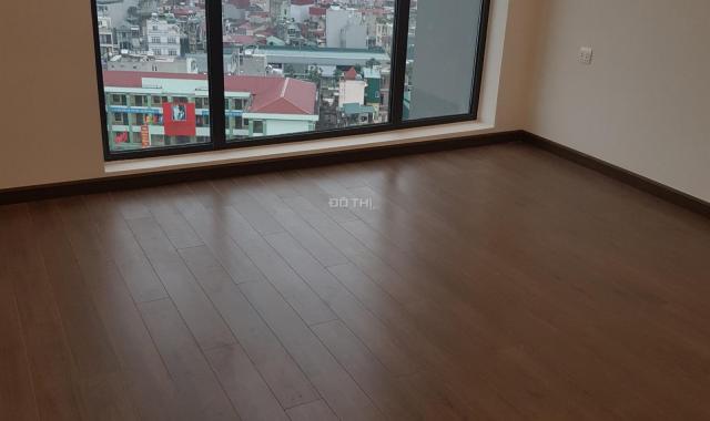 Chính chủ cho thuê căn hộ 2PN đồ cơ bản tại Sun Ancora 03 Lương Yên, giá 16.5tr/th, LH 0936530388