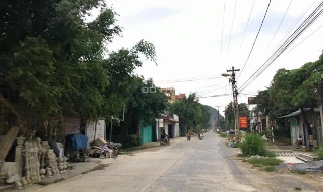 Đất mặt tiền đường Mười bên cạnh Núi Đùm Cơm - Xã Quý Lộc - Yên Định