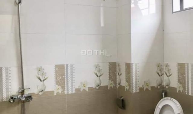 Bán nhà Hoàng Liệt - Bán Đảo Linh Đàm - 39m2 x 4T - SĐCC - Gần phố 30m - 3.25 tỷ. LH 0903070282