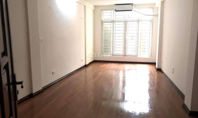 Nhà ngõ 173 Hoàng Hoa Thám, 6 tầng, 5PN, 38m2, lô góc, ở và cho tây thuê, 3.6 tỷ, 0915880682