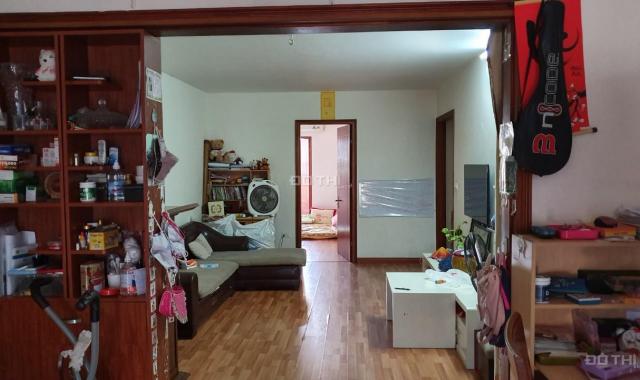 Bán căn hộ tập thể G4 Thanh Xuân Nam 2 PN, DT 85m2 để lại toàn bộ nội thất. LH: 0868.93.63.86