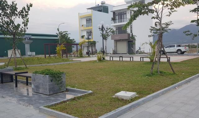Cần bán nhanh lô đất đường C1 khu VCN Phước Long, DT: 60m2 sạch đẹp, giá chỉ 36 tr/m2