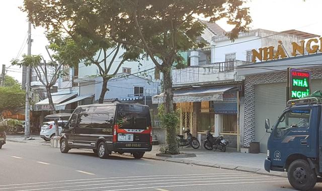 Bán đất tặng nhà đường 10,5m Phan Văn Định, cách bãi tắm Nam Xuân Thiều 100m, giá đầu tư