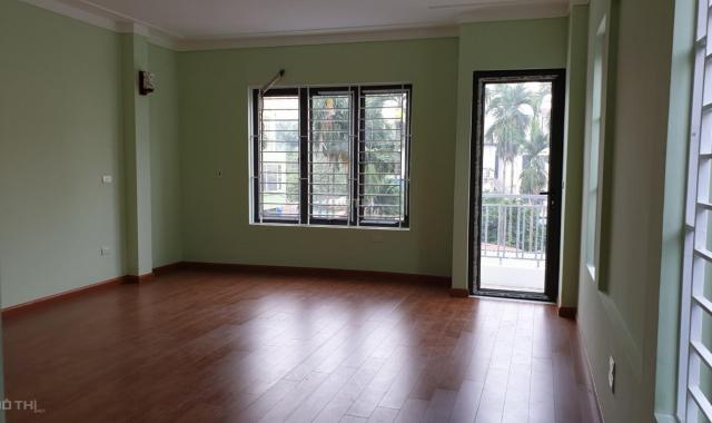 Bán nhà đẹp giá rẻ, 37m2, 5T, An Dương Vương, Nhật Tân, Tây Hồ, mới tinh, 3 mặt thoáng, 2.52 tỷ