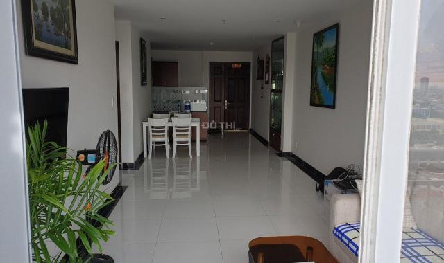 Mình cần bán gấp căn hộ Quốc Cường Giai Việt đường Tạ Quang Bửu, Q.8, diện tích 83m2, 2 phòng ngủ