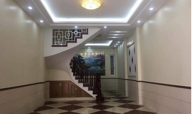 Bán nhà Lê Trọng Tấn mới, hơn 30 m2 gần 40m2, 5 tầng, MT 5m đẹp mới, tặng luôn nội thất
