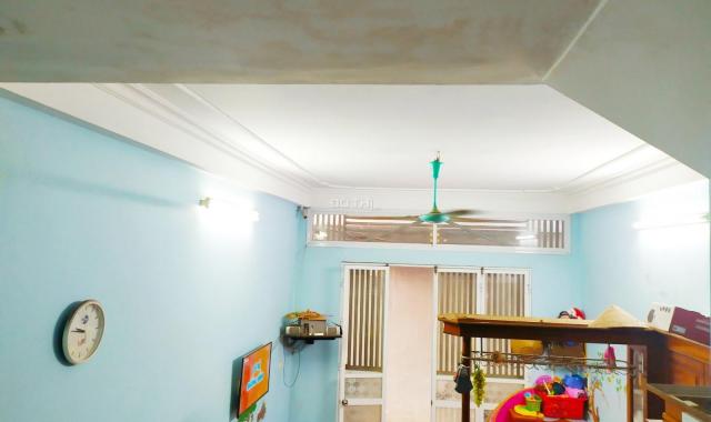 Nhà Phú Đô 30m2 x 3 tầng, mặt tiền 3.8m, ngõ 2m cách ô tô 50m, giá 2.4 tỷ, 0889354355