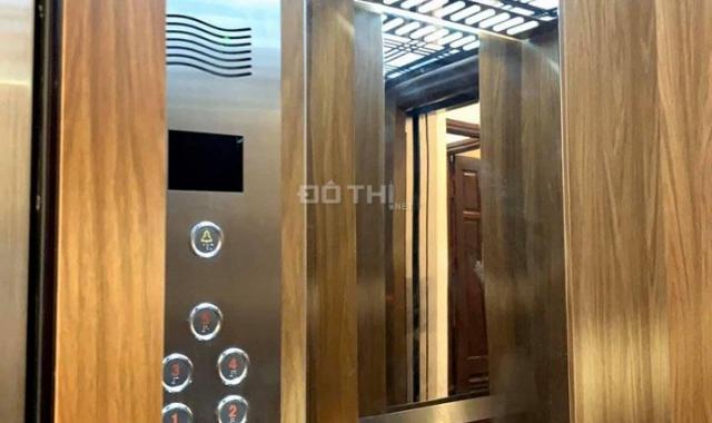 Hạ sốc 5 tỷ, gấp mặt phố Yên Phụ lớn, Ba Đình, 9 tầng, 250 tr/tháng, chỉ hơn 40 tỷ