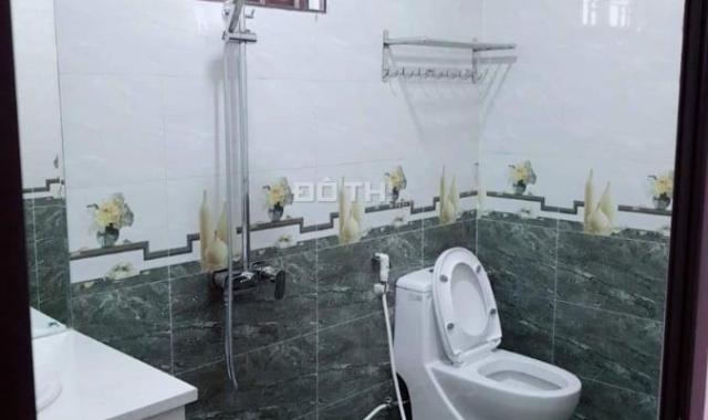 Bán nhà Thạch Bàn, cách ô tô tránh 10m, 36m2-5T, lô góc, 2.4 tỷ. LH 0981092063