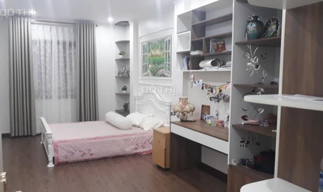 Bán gấp nhà phố Lương Yên, Hai Bà Trưng, 60m2, 6 tầng, thang máy, 14.6 tỷ, liên hệ 0945818836