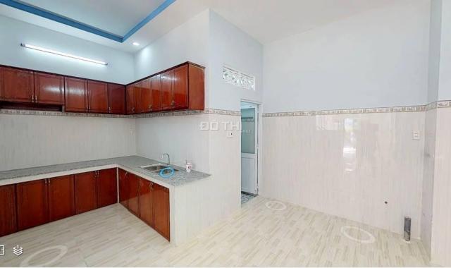 Bán nhà 1 trệt 1 lầu, gần chợ Bình Chánh, 80m2 - SHR