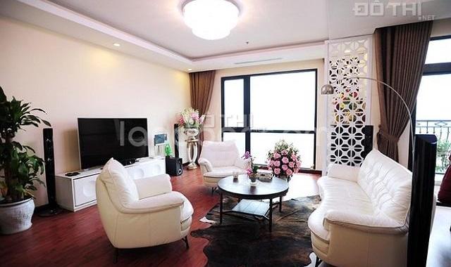 Bán 02 căn chung cư tầng trung R2 Royal 88m2 và 152 m2