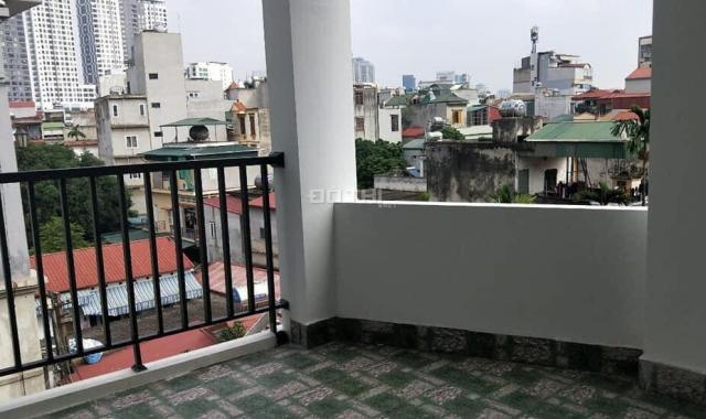 Cần bán căn nhà xây 5 tầng Nguyễn Xiển, MT 4.5m, giá 3.6 tỷ, có thương lượng