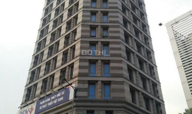 Bán tòa nhà building và hotel quận 10 có hợp đồng thuê cao trên 231.4 triệu/th