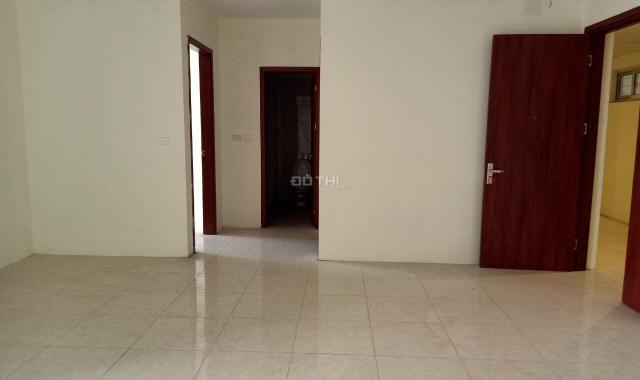 Chính chủ bán căn hộ 72.67m2 2PN, KĐT Pháp Vân, view hồ Yên Sở