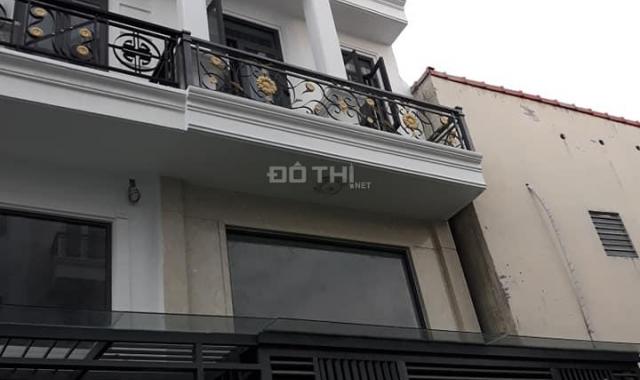 Bán gấp nhà 4 lầu = 48m2 HXH Lê Văn Sỹ, quận Phú Nhuận, giá chỉ 7.5 tỷ