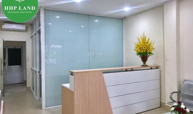 Cho thuê nhà 1 trệt, 1 lầu KT: 4x18m đã setup sẵn mô hình văn phòng mặt tiền đường Nguyễn Ái Quốc