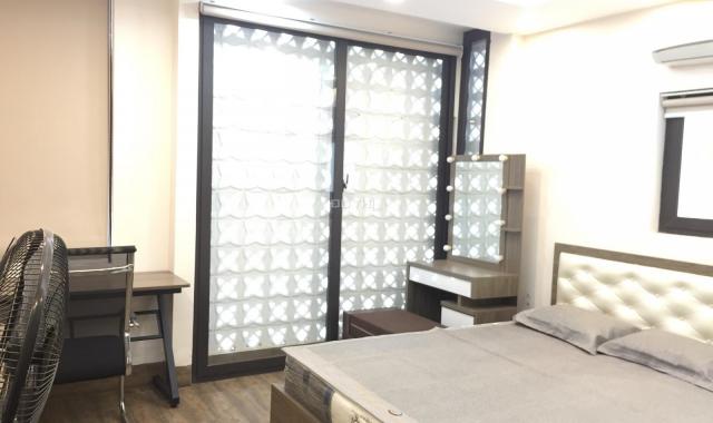 Bán nhà Lạc Long Quân, Xuân La, Tây Hồ DT 50m2, MT 4m giá 6.8 tỷ. LH 0984056396