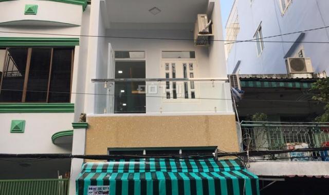 Cho thuê biệt thự mới 178 Hoa Sứ gần góc Hoa Lan, quận Phú Nhuận