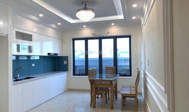 Bán gấp nhà Phú Thượng, Tây Hồ 50m2 x 5 tầng, giá: 5.1 tỷ. LH: 0393485862