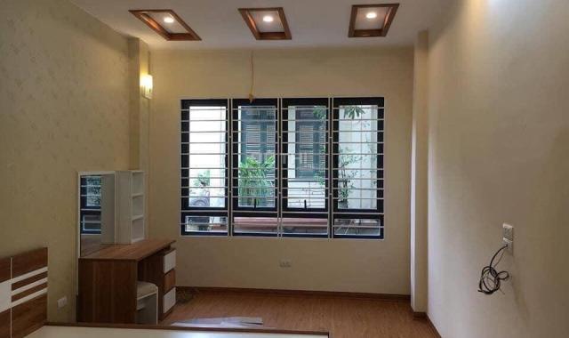 Bán gấp nhà Phú Thượng, Tây Hồ 50m2 x 5 tầng, giá: 5.1 tỷ. LH: 0393485862