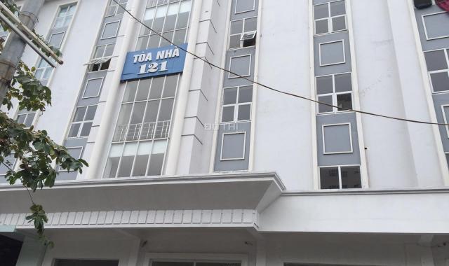 Cho thuê văn phòng tòa nhà 121 đường Nguyễn Phong Sắc, DT từ 100m2 - 1000m2, giá hấp dẫn