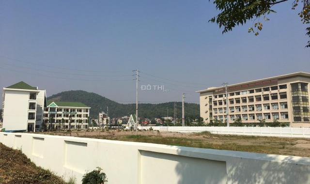 Chính chủ cần bán lô góc Nam Sơn - Thành phố Bắc Ninh. Liên hệ: 0904.174.982
