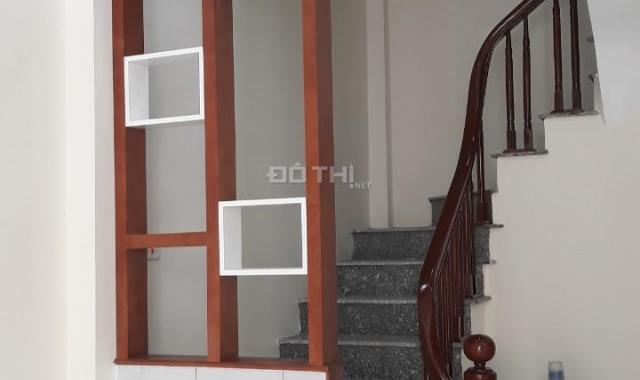 Gấp, nhà 32m2*5T vị trí đẹp tại Xóm Đình, Yên Xá, Hà Đông, về ở ngay, giá 2,12 tỷ, 0363236675