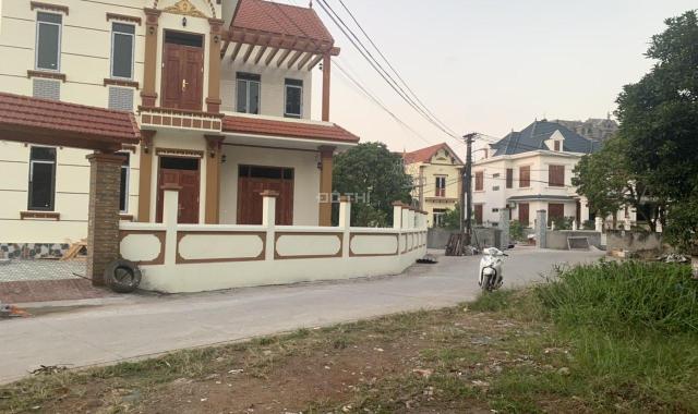 Bán mảnh đất trục chính Tân Quang cửa ngõ vào dự án Đại An