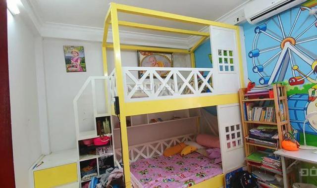 Bán nhà 40m2 * 4T tại ngõ 68 Triều Khúc, nhà đẹp, ngõ thẳng, cách ô tô tránh 50 m, siêu rẻ 2.55 tỷ