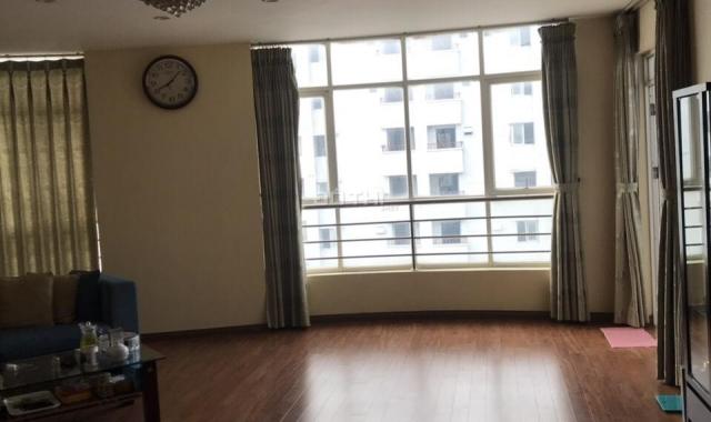 Cho thuê căn hộ Sunrise 90 Trần Thái Tông, 3 phòng ngủ, đồ cơ bản, giá chỉ 13 triệu/tháng